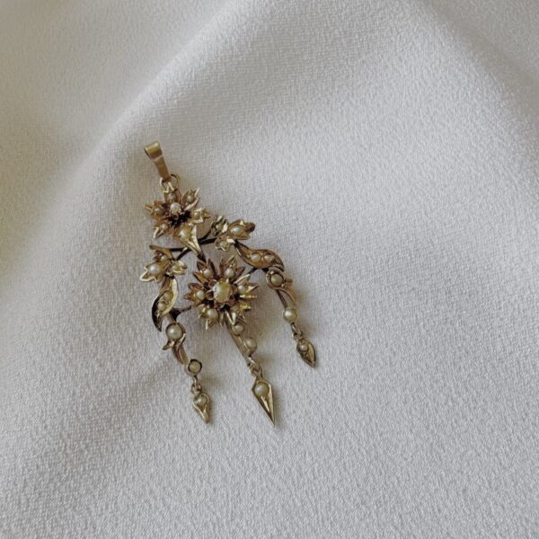 9ct Yellow Gold Pearl Chandelier Pendant - Image 2