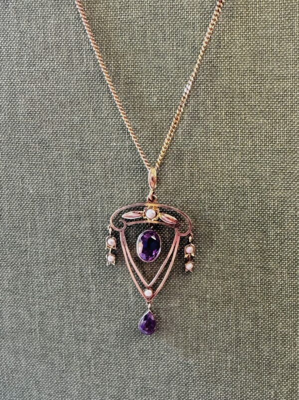 9ct Yellow Gold Amethyst & Pearl Chandelier Pendant
