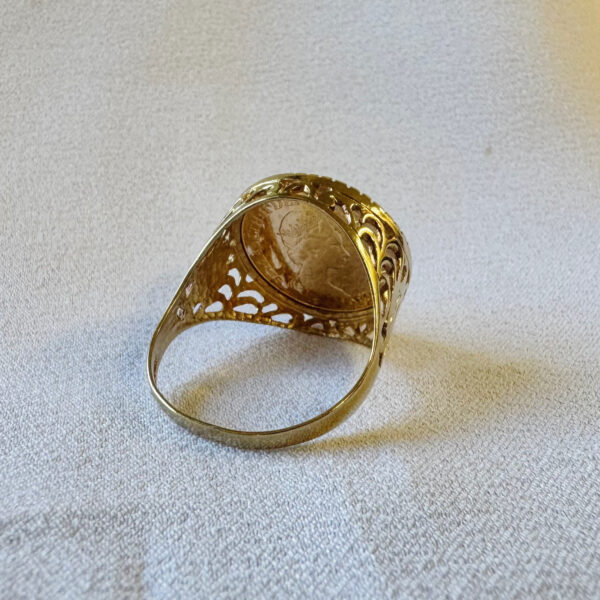 Sovereign Coin(1982) Ring - Image 3