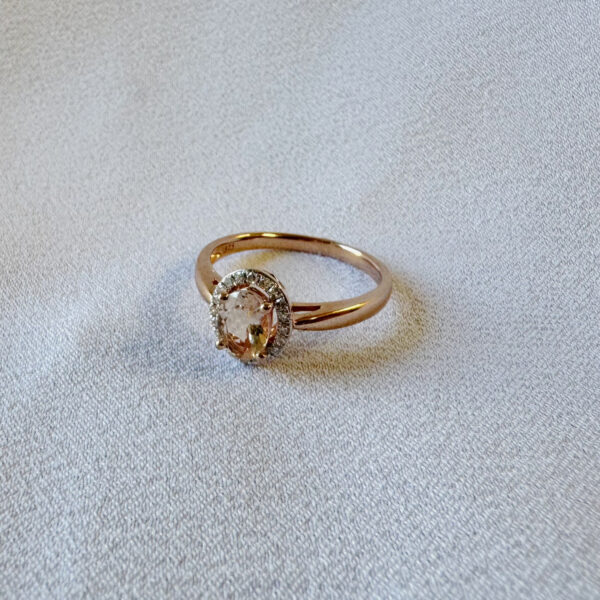 9ct Rose Gold Oval Morganite Ring - Image 6